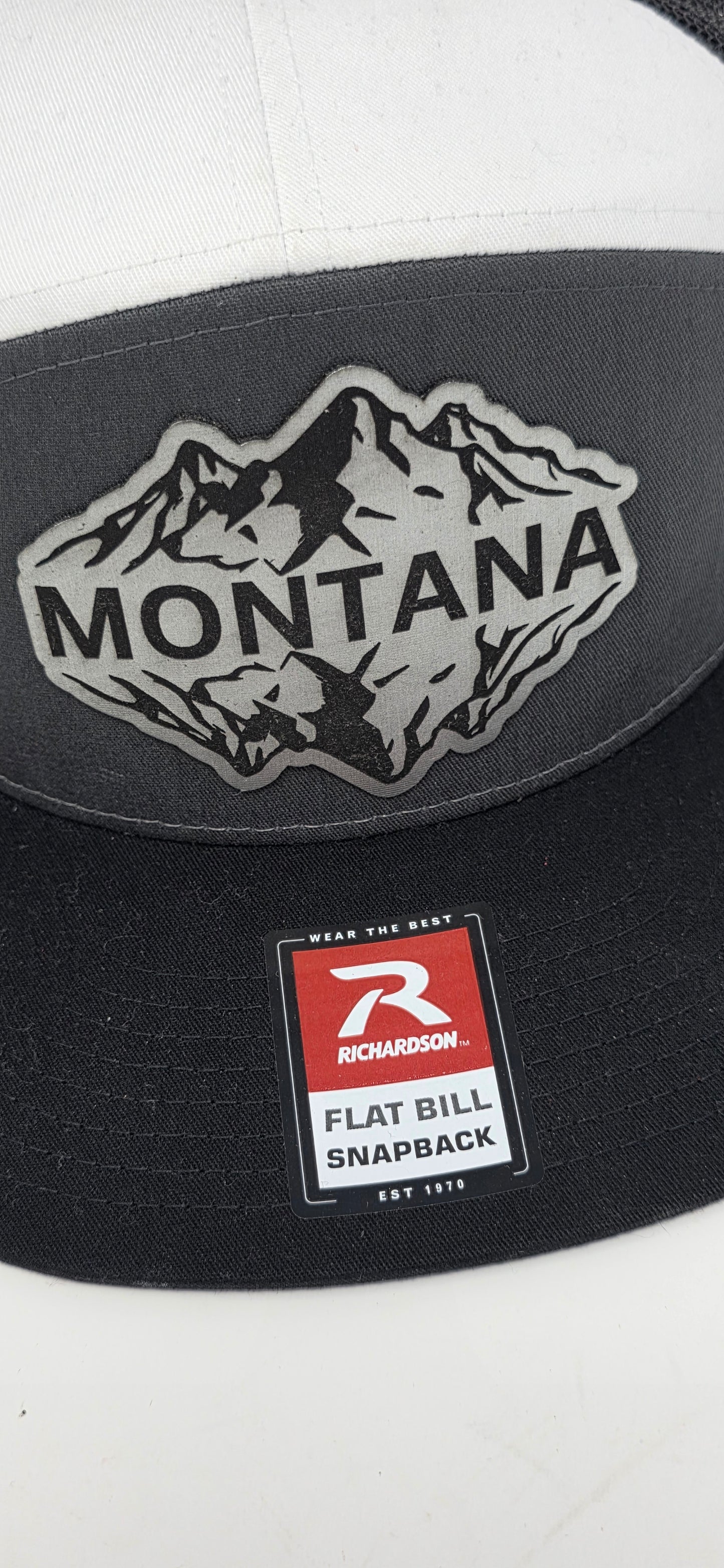Rugged Richardson Flat Bill Snapback Hat with Laser-Engraved Montana Mountain Reflection