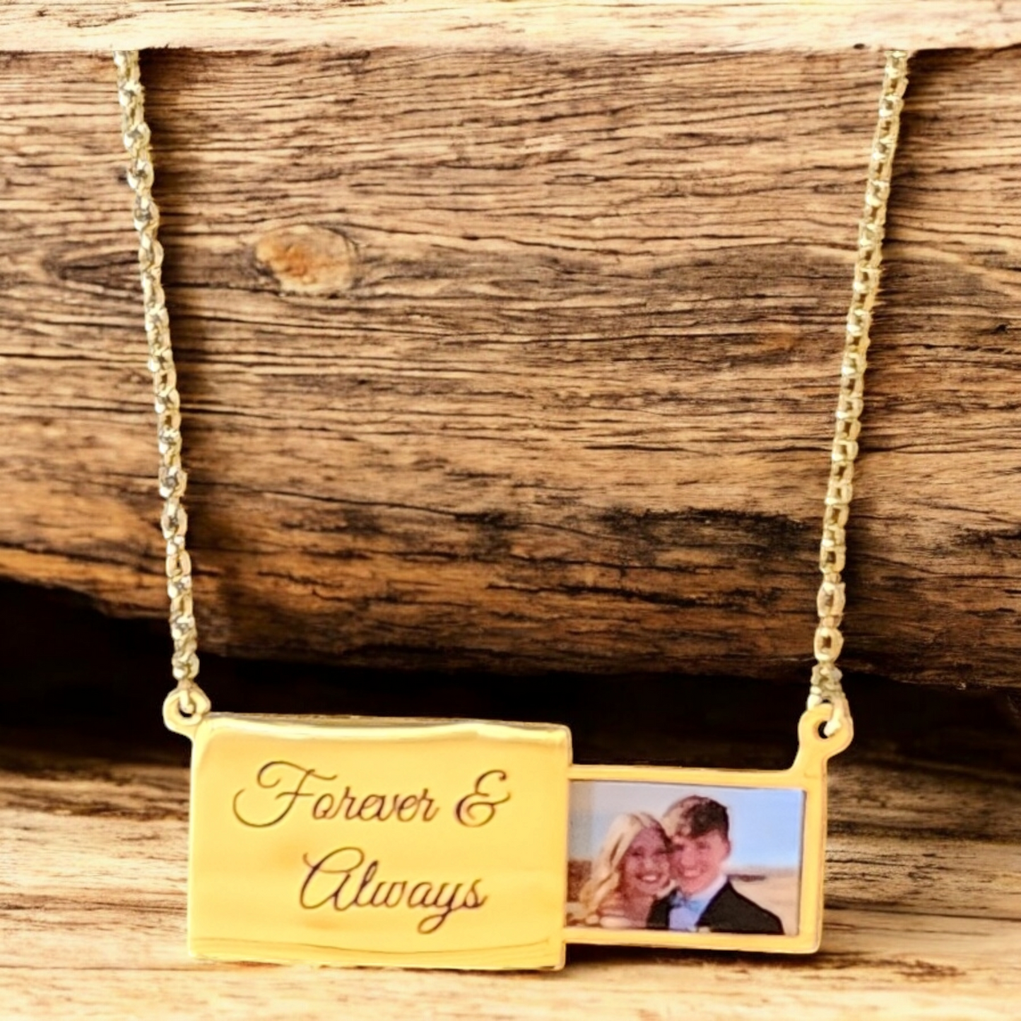 Personalized Locket Necklace with Slide-Out Picture
